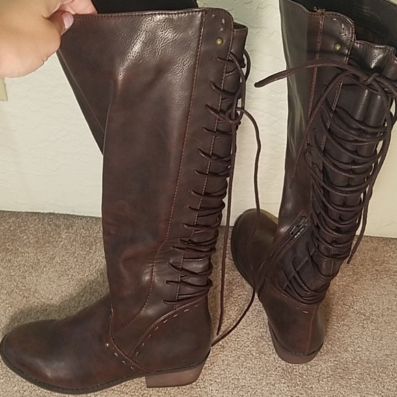 Perfect Fall boot! - Picture 3 of 5